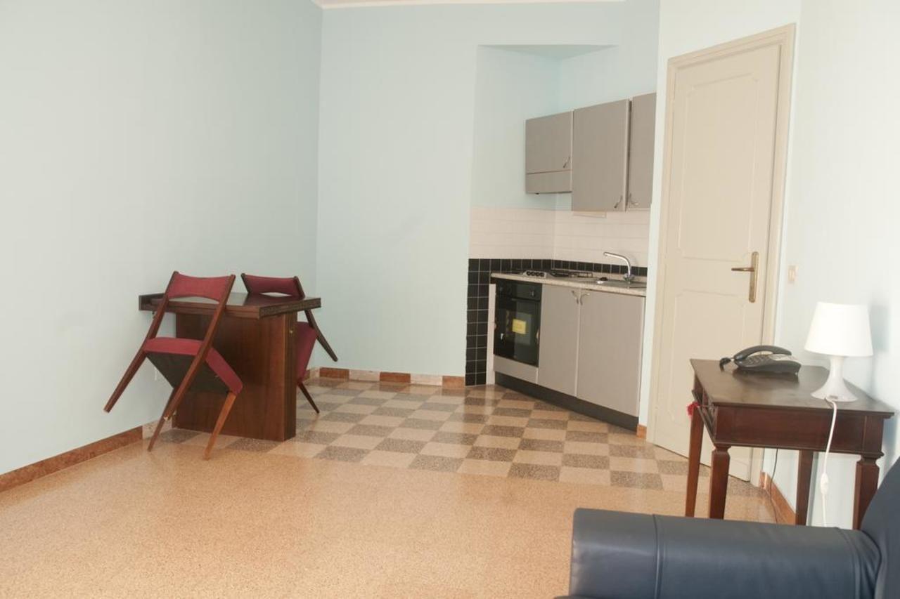 Riva Gaia Apartahotel